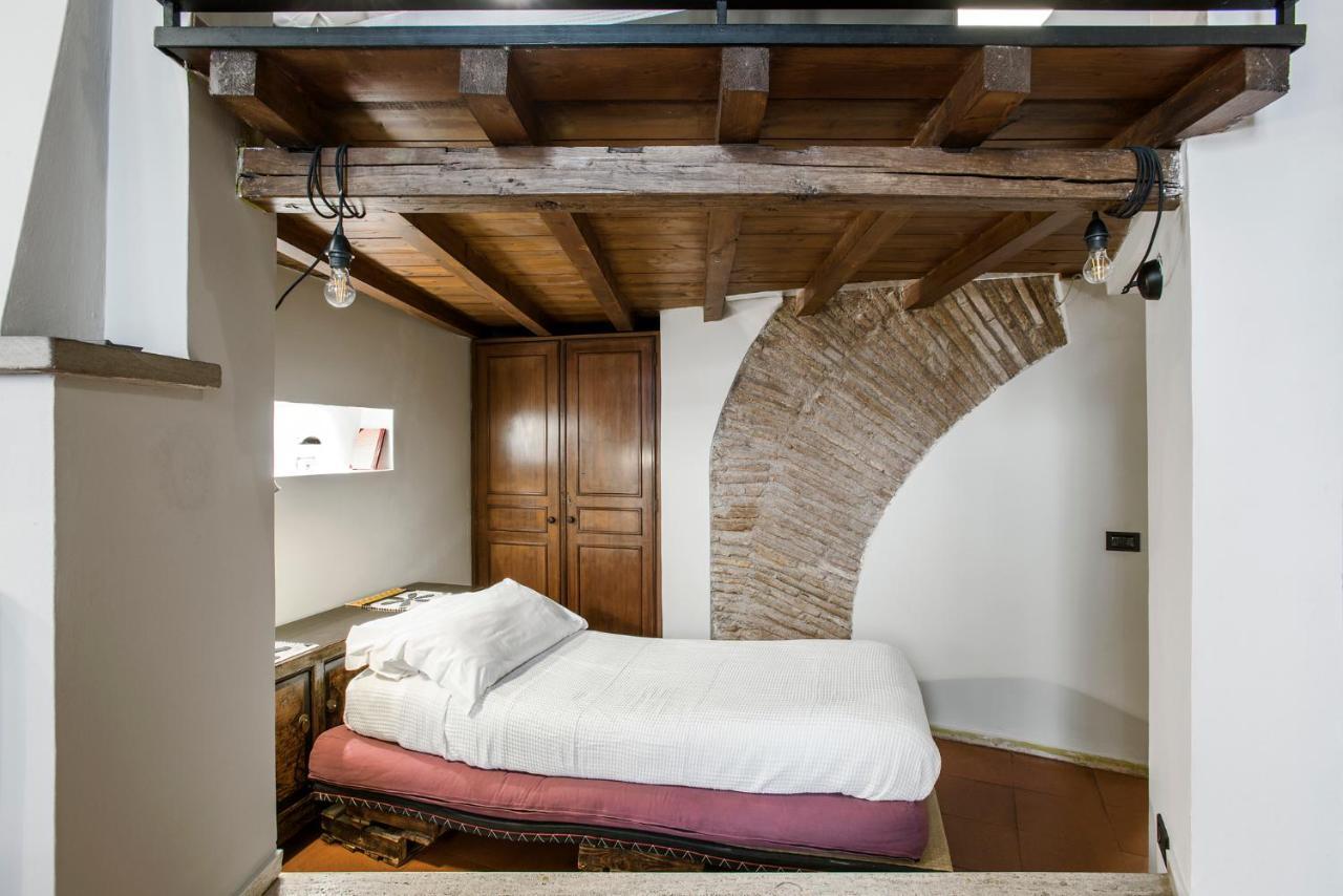 Charming Pantheon In The Heart Of Appartement *